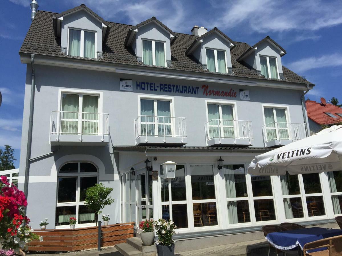 Hotel Restaurant Normandie Schildow Exterior foto